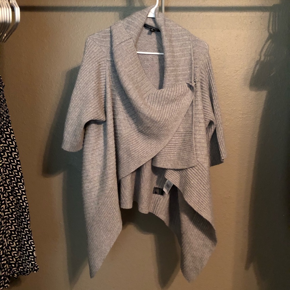 Simply Vera by Vera Wang sweater